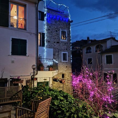 Monolocale Con Giardino E Parcheggio Privato Citra Zero Zero Ottanta Trentuno Lt 0281 Apartment Империа Екстериор снимка